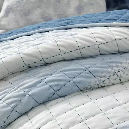 Koolaburra By UGG Madeley Quilt Set With Shams 2 Koolaburra By UGG Madeley Quilt Set With Shams - Image 2