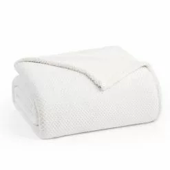 Koolaburra By UGG Pina Sherpa Plush Blanket Kb White 12 Koolaburra By UGG Pina Sherpa Plush Blanket Kb White -Koolaburra by UGG shop unnamed file 414