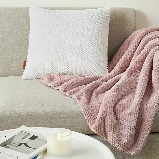 Koolaburra By UGG Pina Throw Pillow Wild Dove 2 Koolaburra By UGG Pina Throw Pillow Wild Dove - Image 2